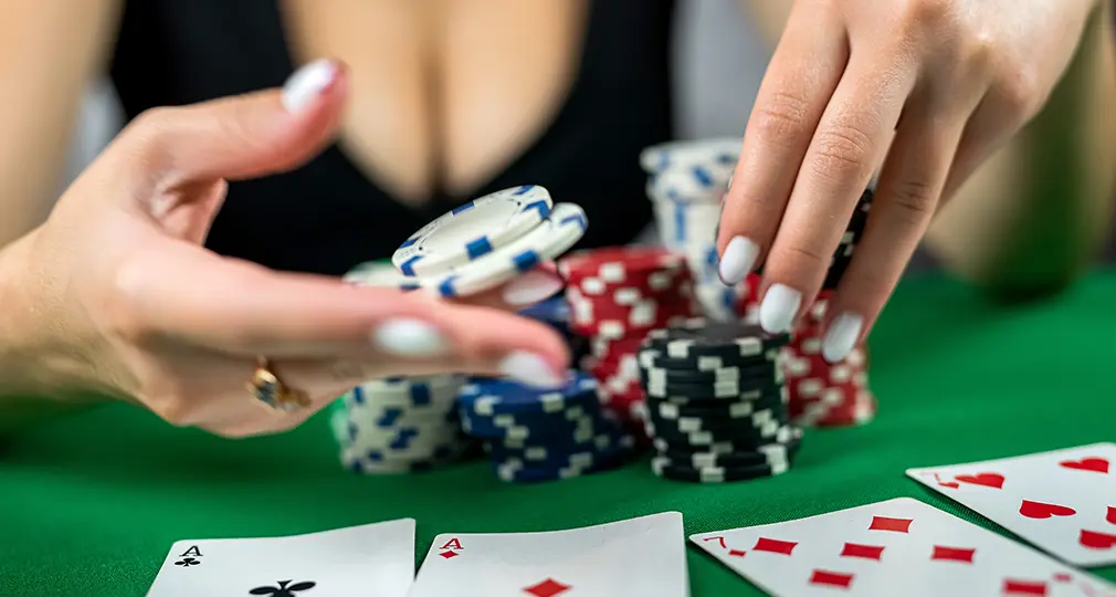 Queens of the Cards: A Journey Through Women in Poker